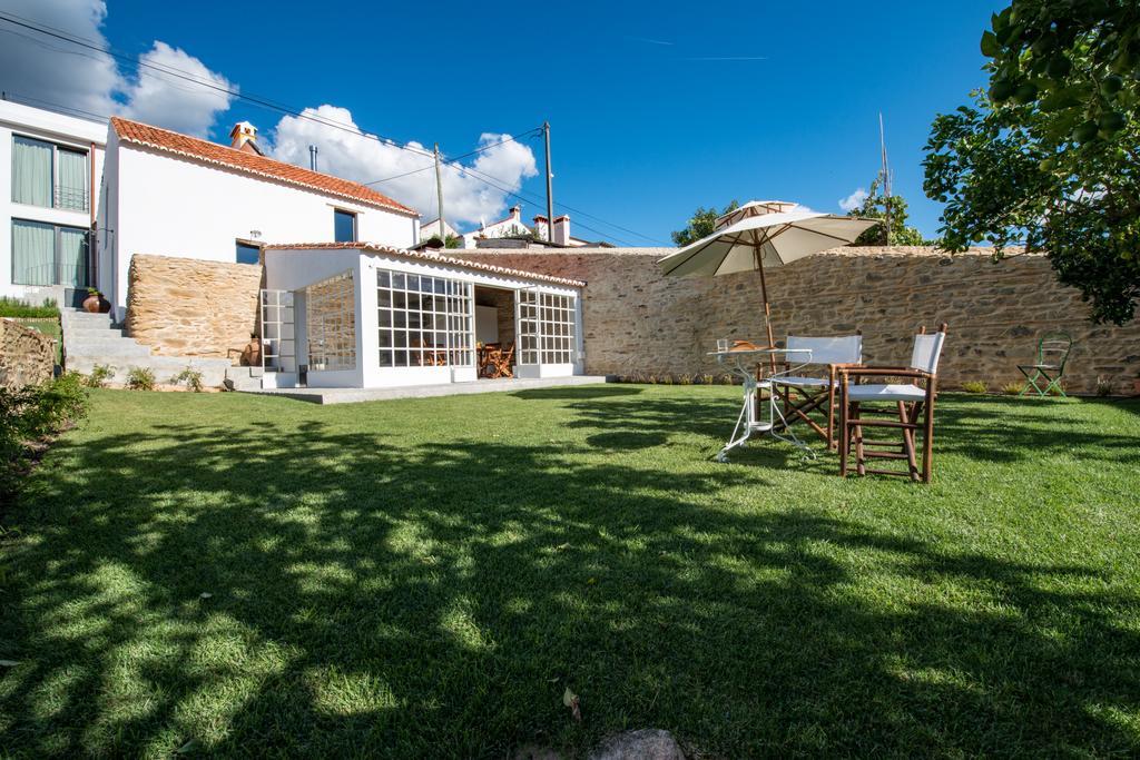 Hostal Quinta Da Eira Velha Aldeia do Mato  Exterior foto
